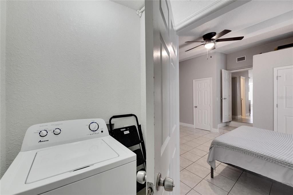 For Sale: $550,000 (4 beds, 0 baths, 1901 Square Feet)