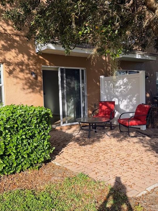 出租: $2,300 (3 贝兹, 2 浴室, 1369 平方英尺)