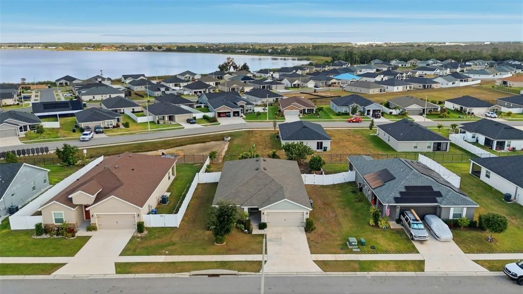 待售: $315,000 (4 贝兹, 2 浴室, 1819 平方英尺)