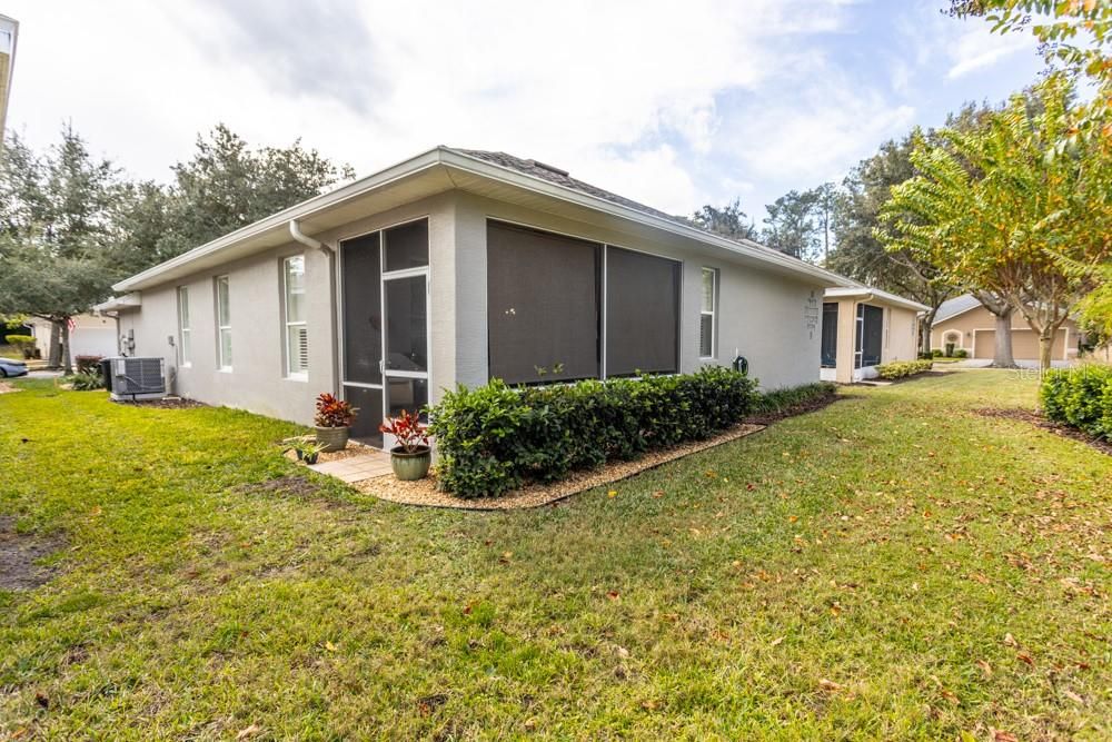 For Sale: $419,000 (2 beds, 2 baths, 1619 Square Feet)