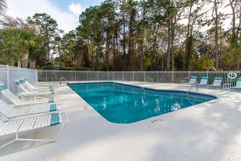 For Sale: $419,000 (2 beds, 2 baths, 1619 Square Feet)