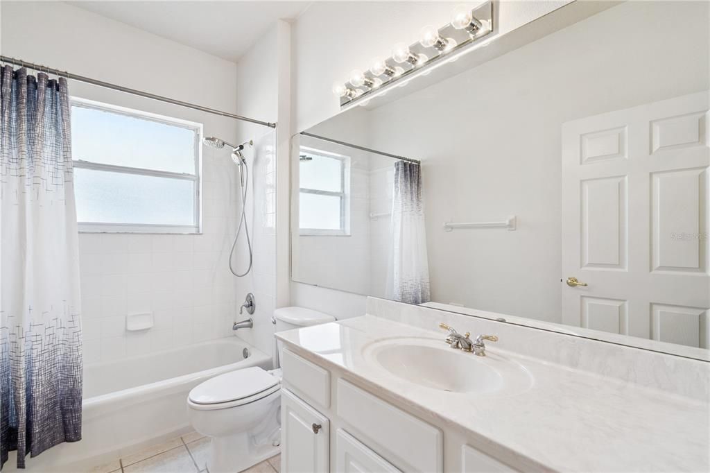 待售: $500,000 (4 贝兹, 3 浴室, 2262 平方英尺)