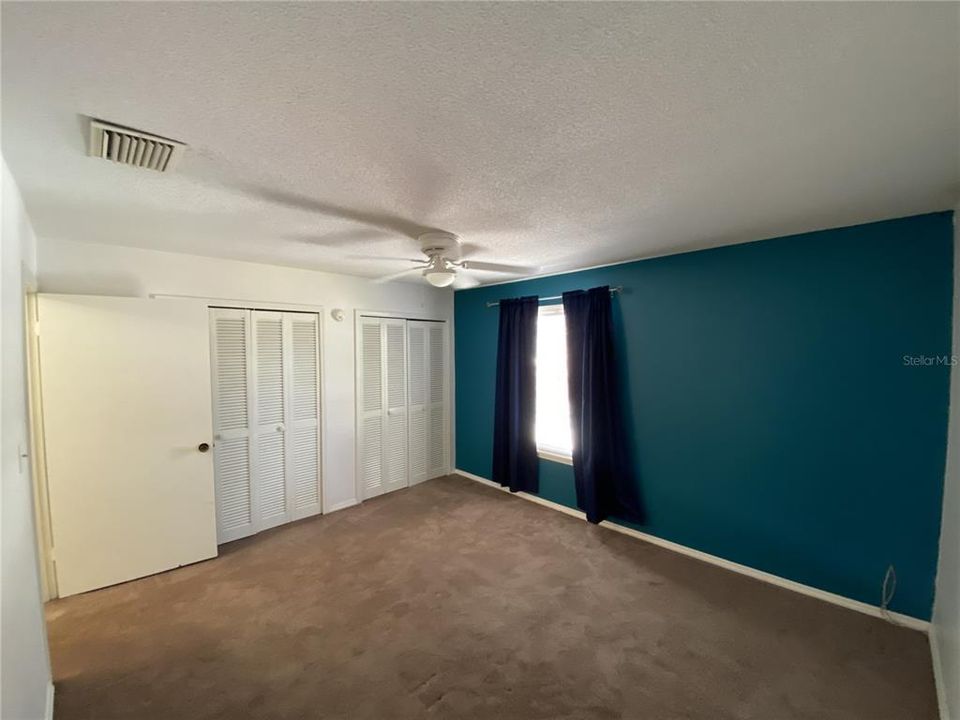 For Sale: $148,800 (2 beds, 1 baths, 1332 Square Feet)