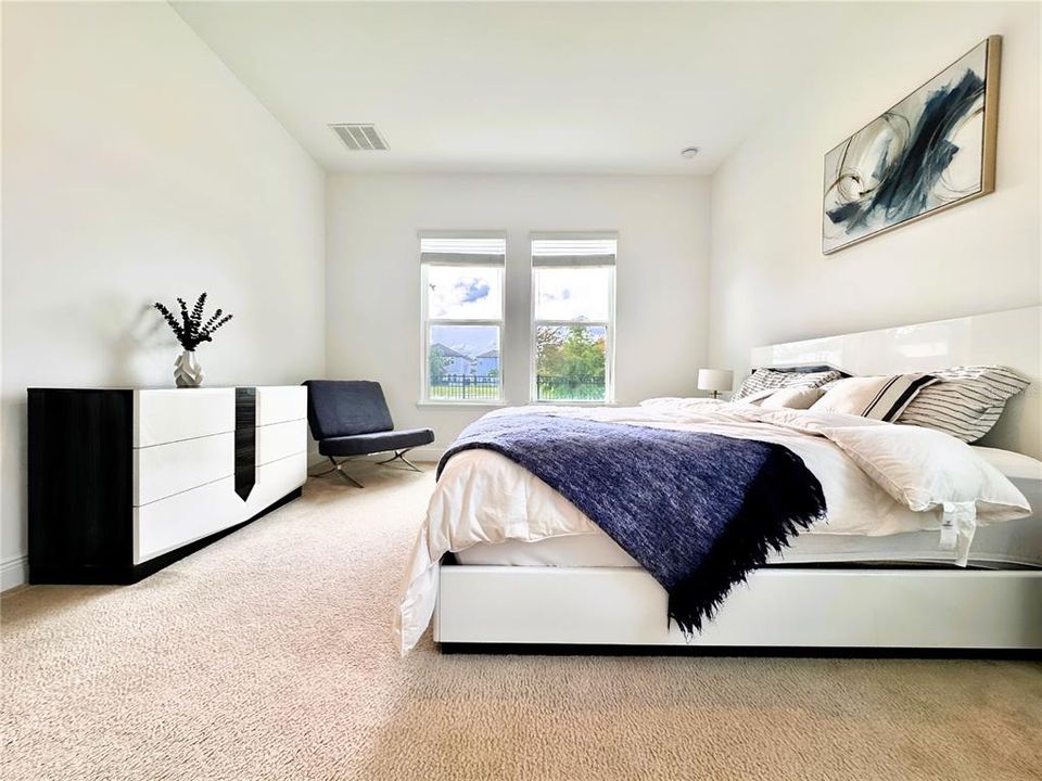 For Sale: $950,000 (5 beds, 3 baths, 3717 Square Feet)