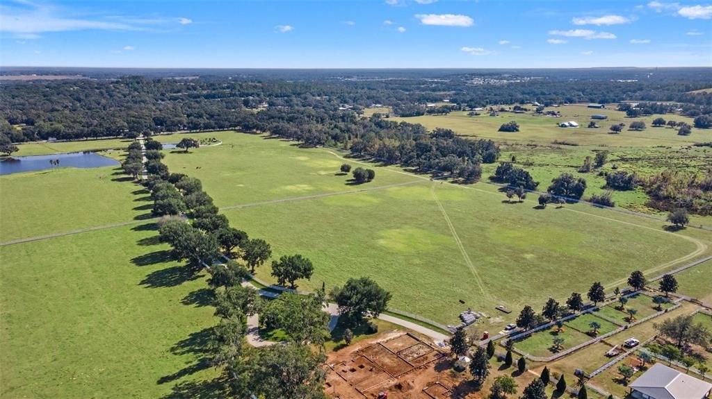 待售: $500,000 (9.50 acres)