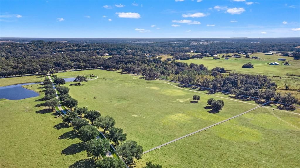 待售: $500,000 (9.50 acres)