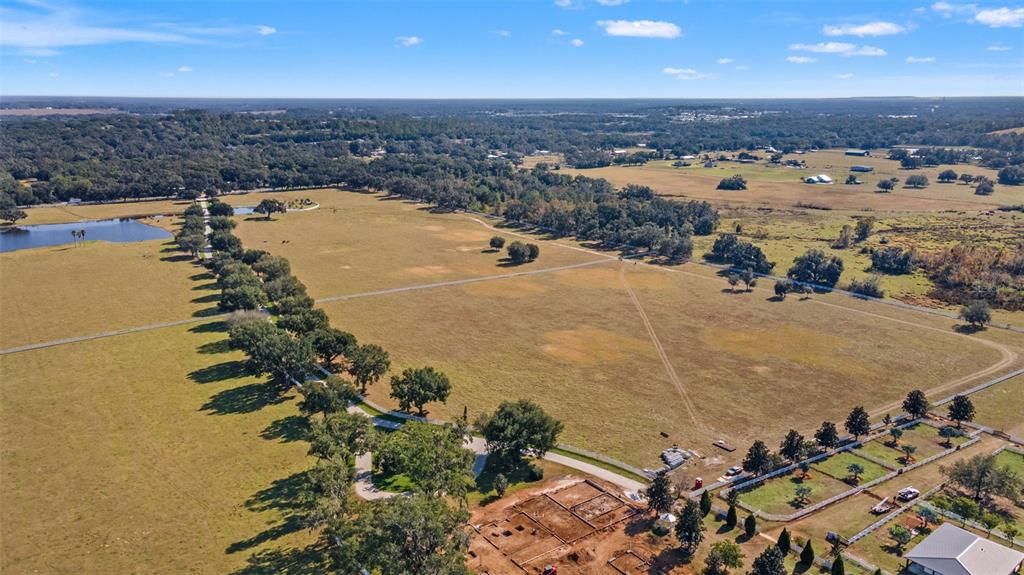 待售: $500,000 (9.50 acres)