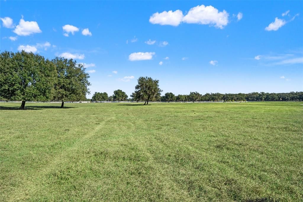 待售: $500,000 (9.50 acres)