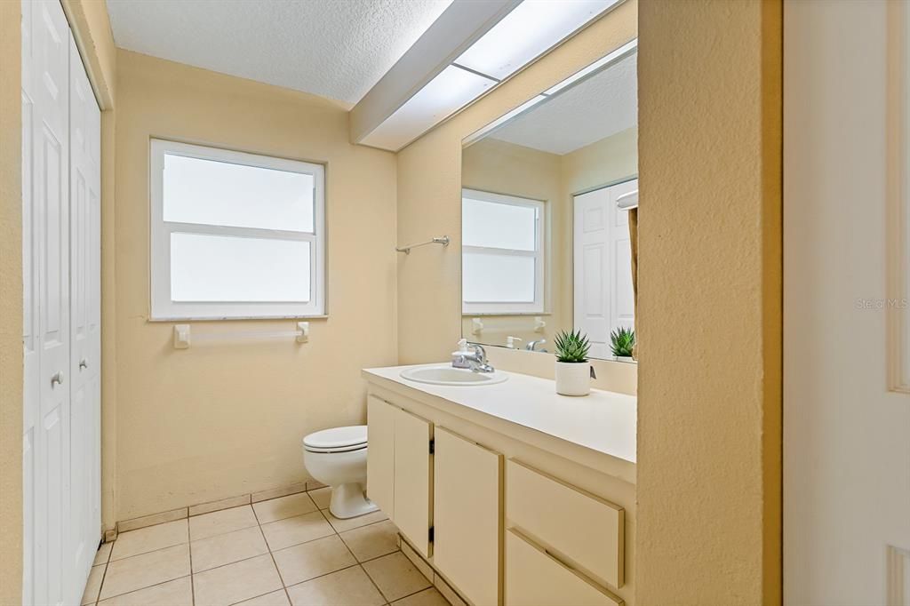 For Sale: $290,000 (3 beds, 2 baths, 1438 Square Feet)