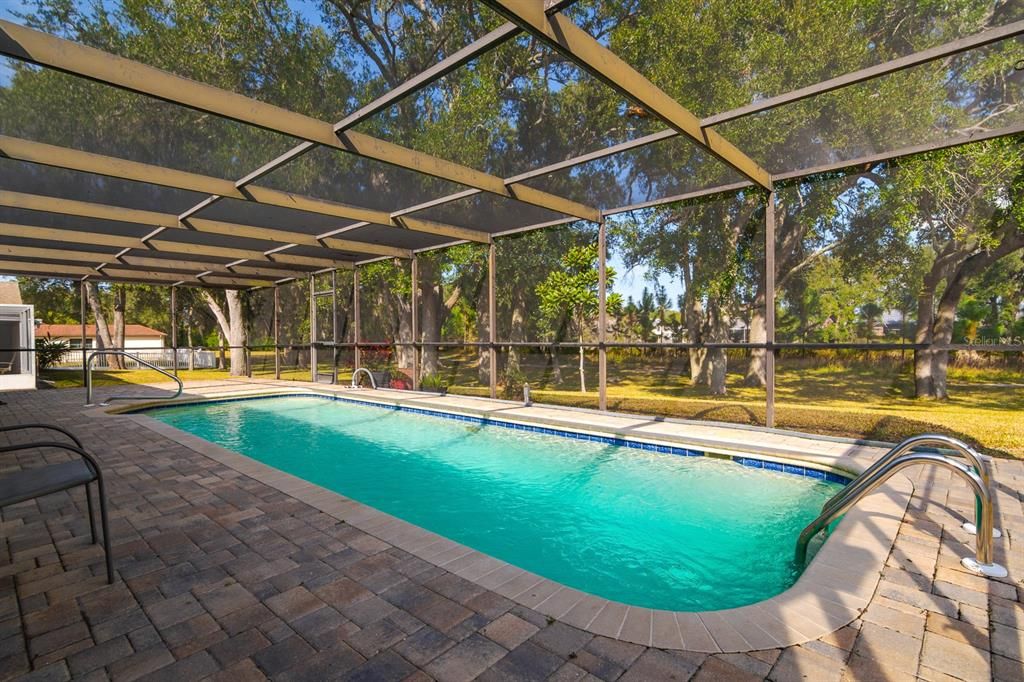 For Sale: $290,000 (3 beds, 2 baths, 1438 Square Feet)