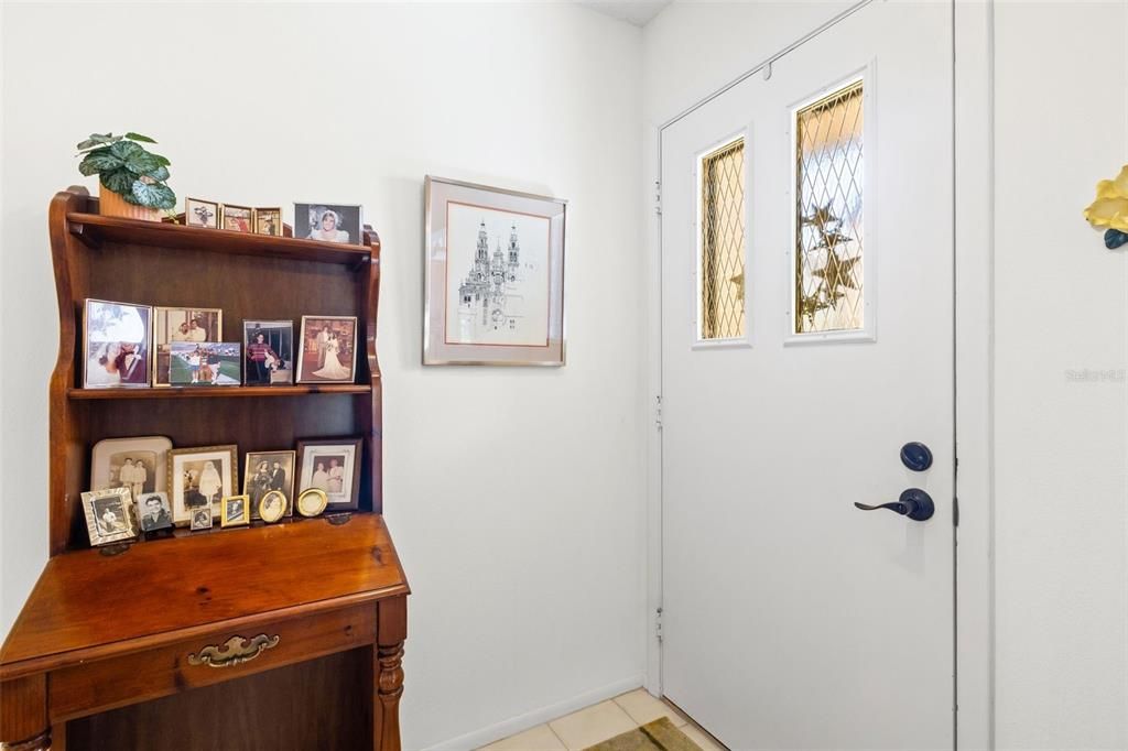 待售: $375,000 (3 贝兹, 2 浴室, 1493 平方英尺)