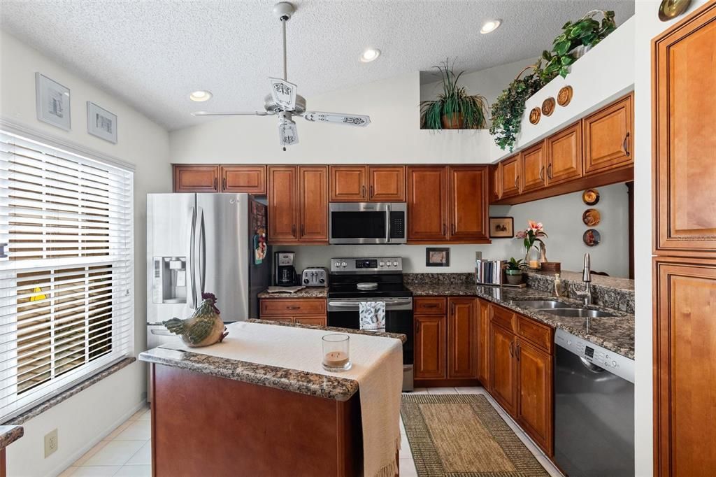 待售: $375,000 (3 贝兹, 2 浴室, 1493 平方英尺)