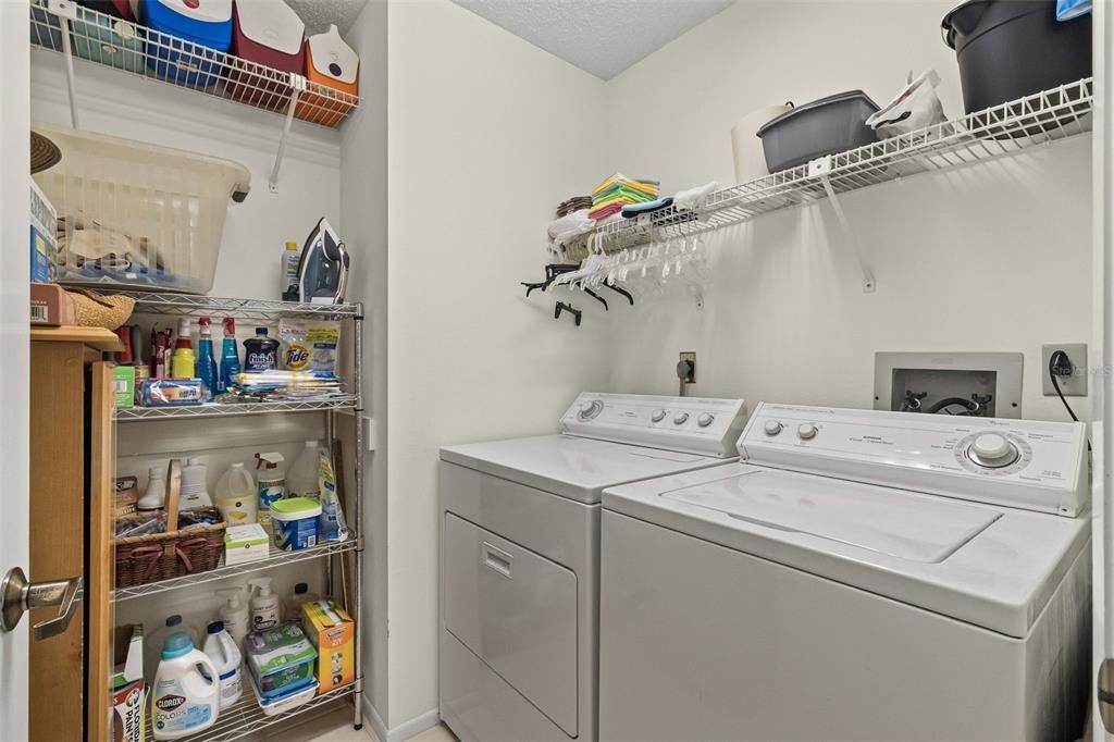 待售: $375,000 (3 贝兹, 2 浴室, 1493 平方英尺)