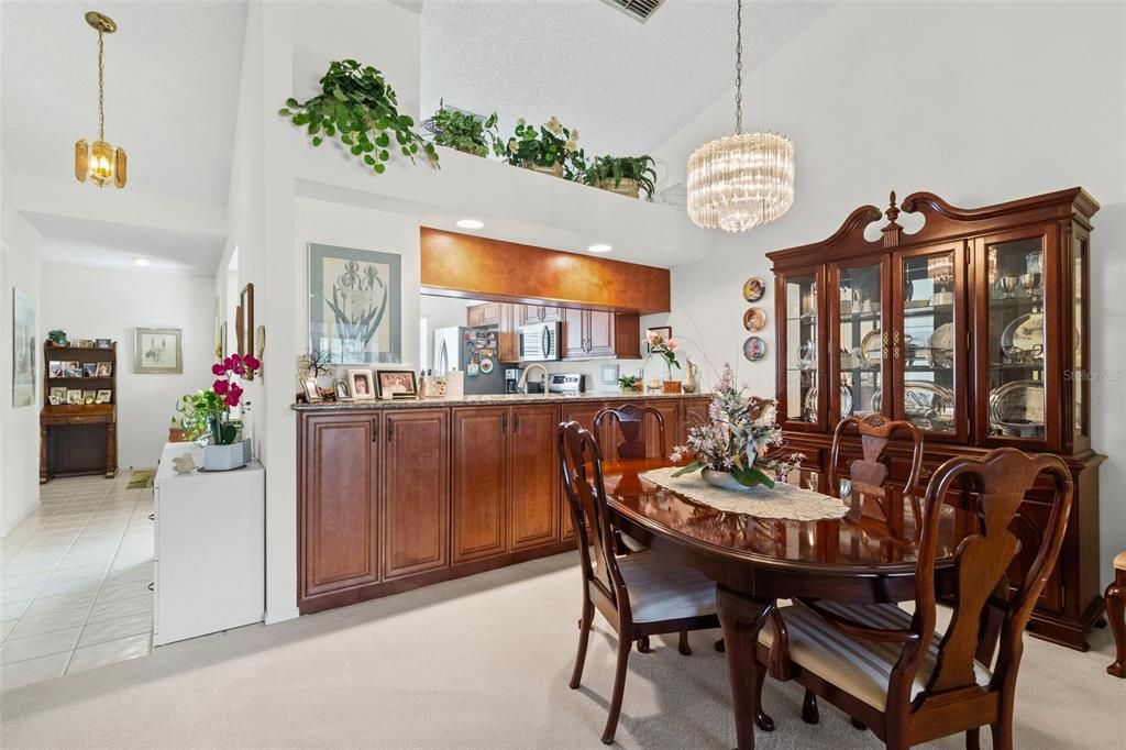 待售: $375,000 (3 贝兹, 2 浴室, 1493 平方英尺)