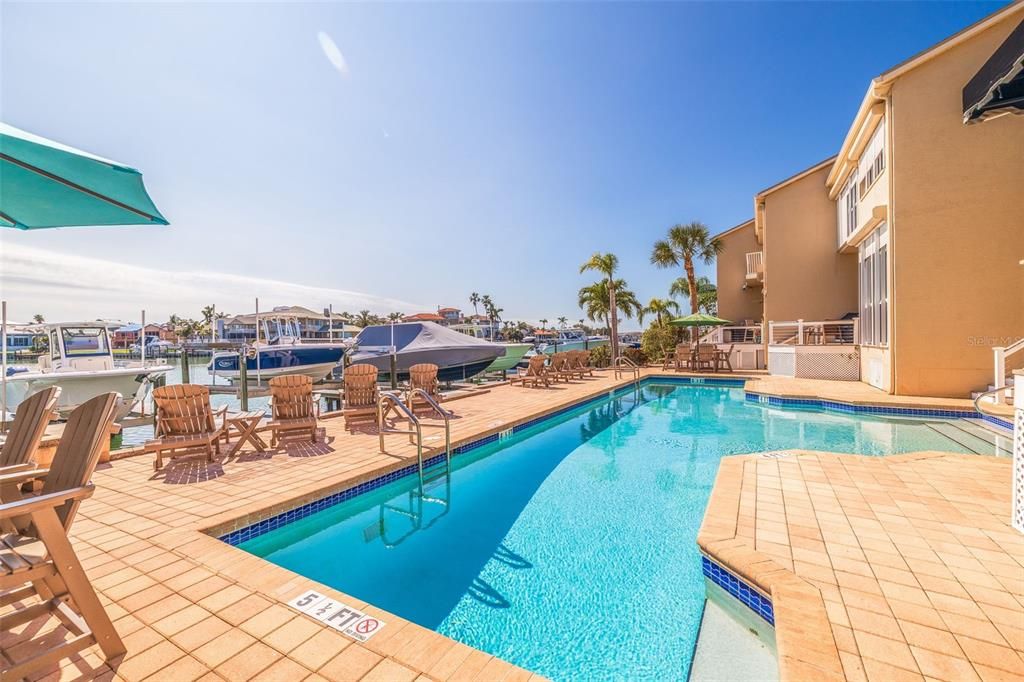 For Sale: $1,700,000 (4 beds, 4 baths, 3300 Square Feet)