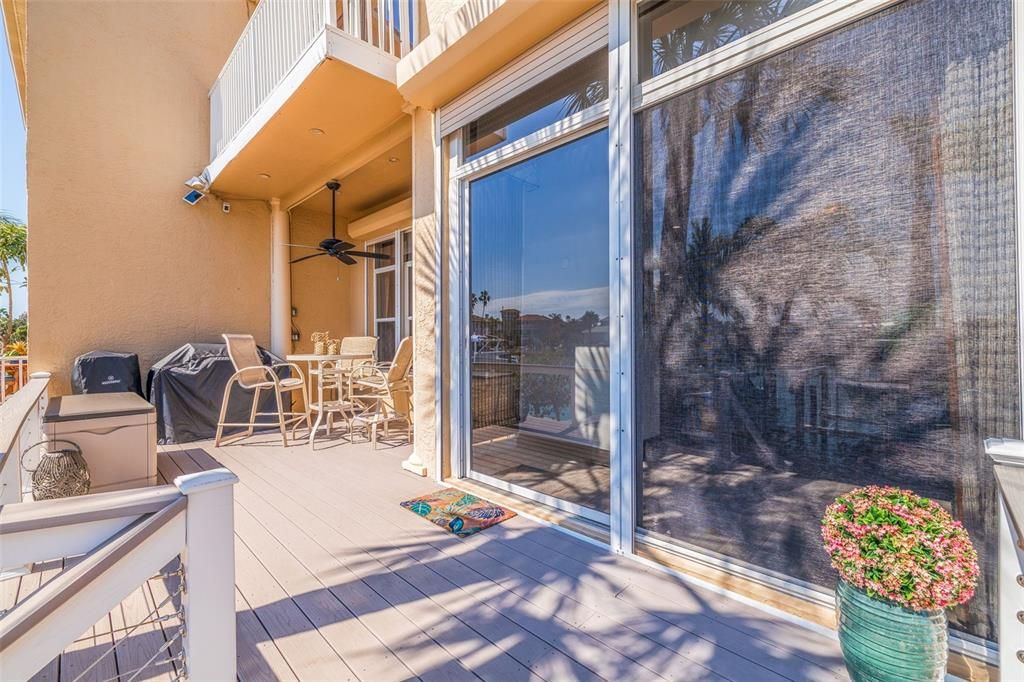 For Sale: $1,700,000 (4 beds, 4 baths, 3300 Square Feet)