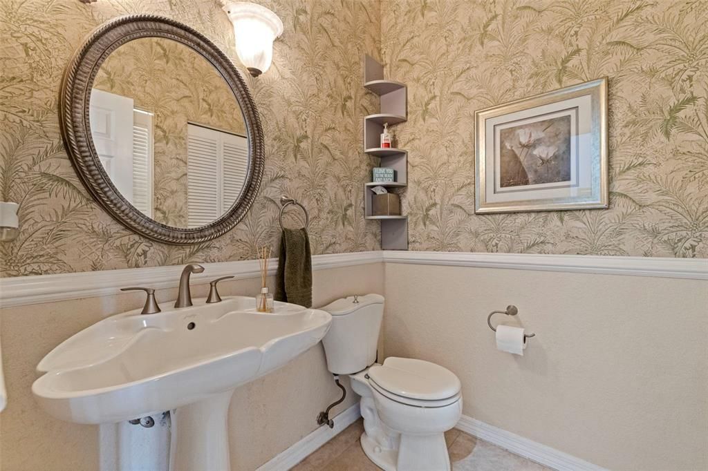 For Sale: $1,700,000 (4 beds, 4 baths, 3300 Square Feet)