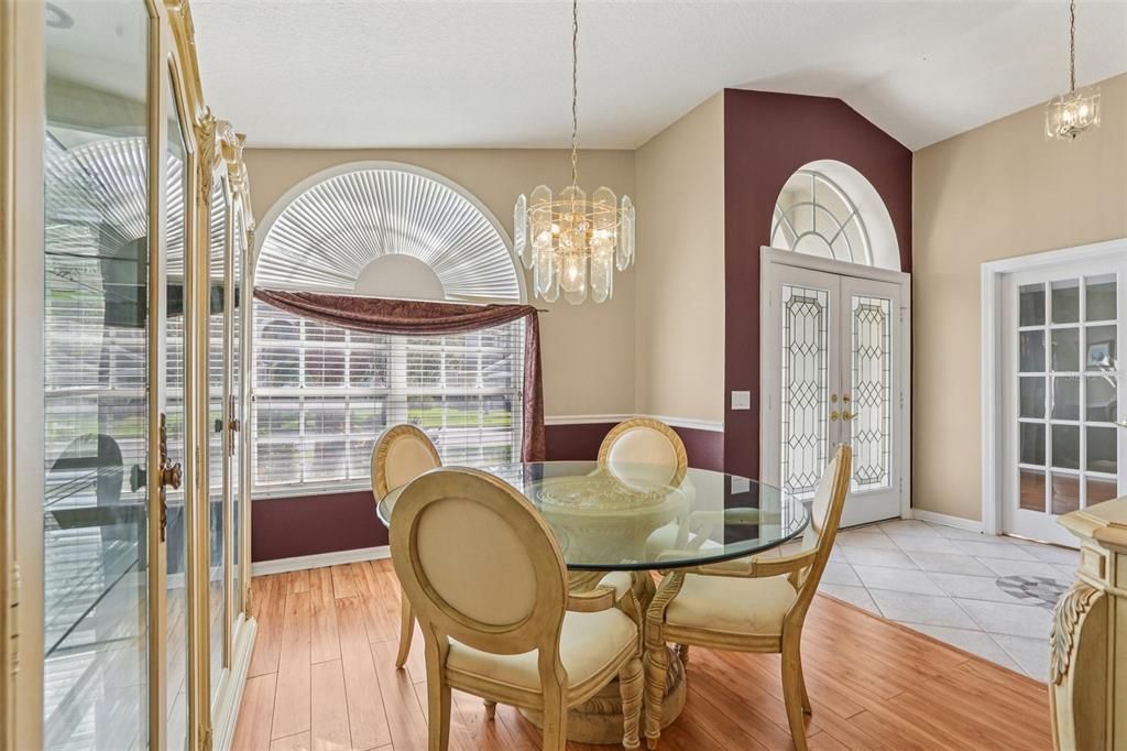 待售: $1,050,000 (4 贝兹, 3 浴室, 2534 平方英尺)