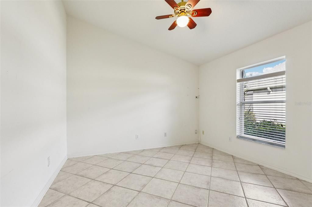 待售: $1,050,000 (4 贝兹, 3 浴室, 2534 平方英尺)