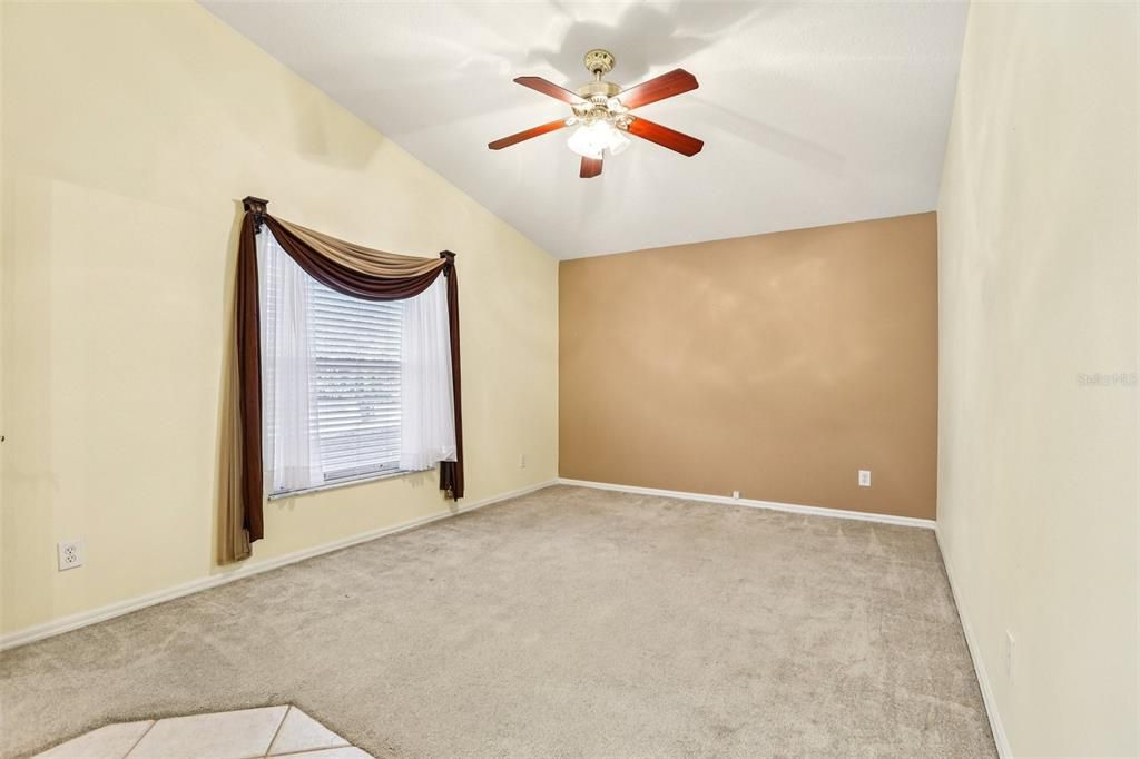 待售: $1,050,000 (4 贝兹, 3 浴室, 2534 平方英尺)