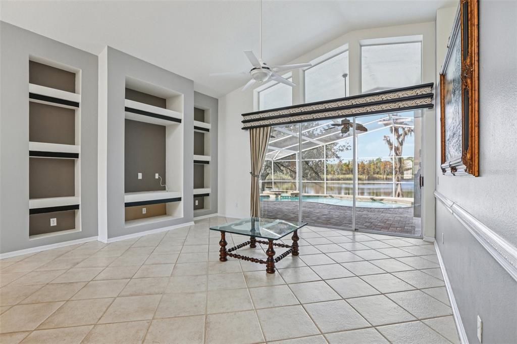 待售: $1,050,000 (4 贝兹, 3 浴室, 2534 平方英尺)