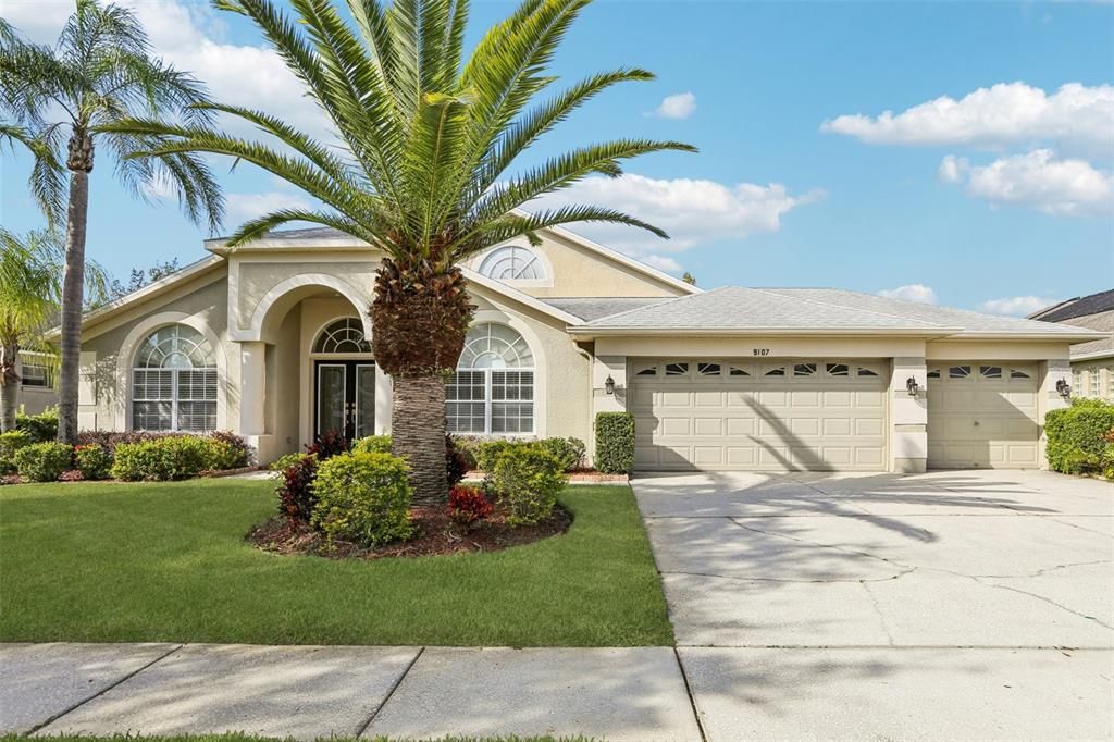 待售: $1,050,000 (4 贝兹, 3 浴室, 2534 平方英尺)