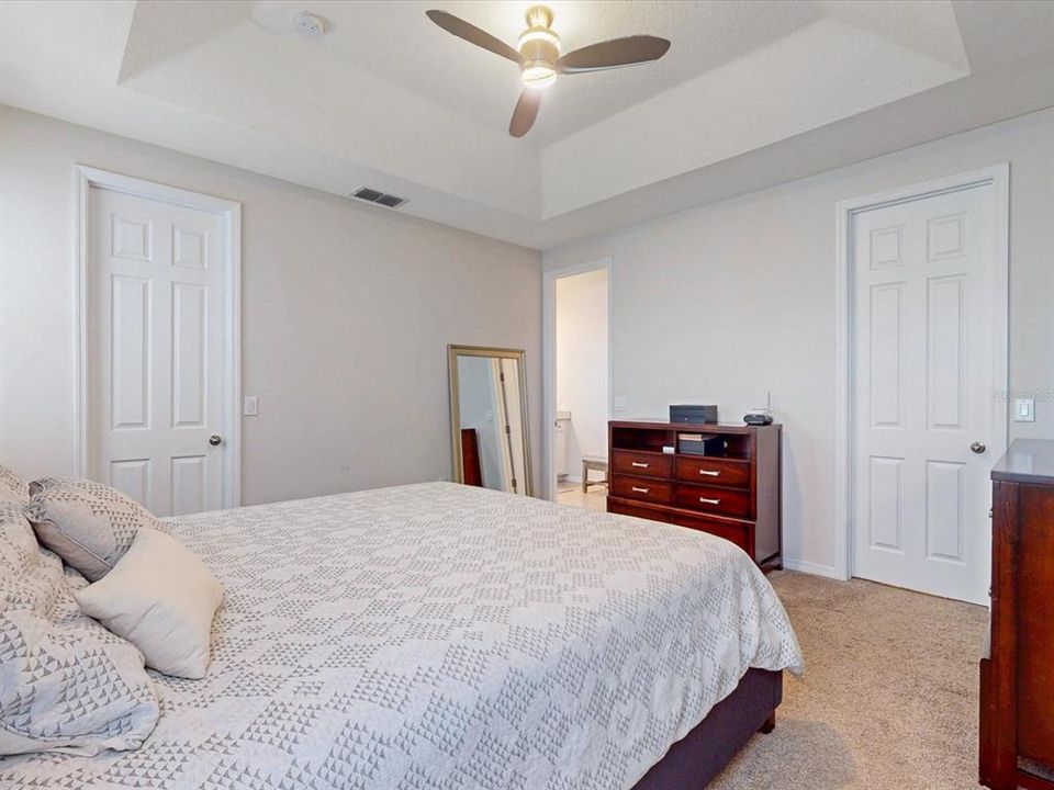 For Sale: $475,000 (3 beds, 2 baths, 2120 Square Feet)