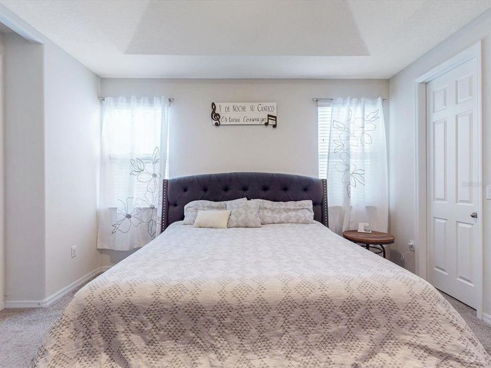 For Sale: $475,000 (3 beds, 2 baths, 2120 Square Feet)