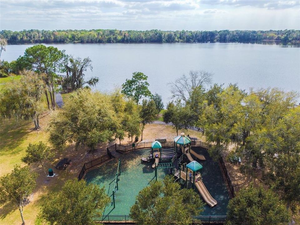 For Sale: $349,000 (4 beds, 2 baths, 2102 Square Feet)