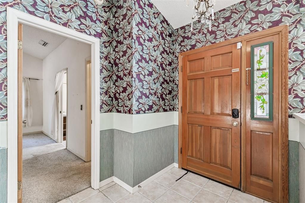 For Sale: $349,000 (4 beds, 2 baths, 2102 Square Feet)