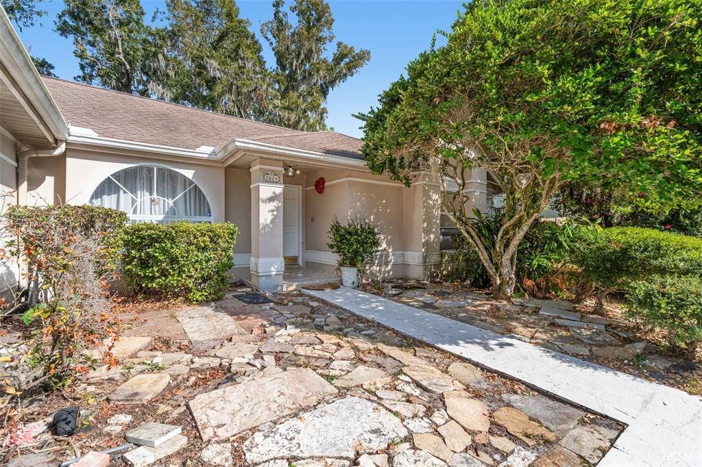 For Sale: $349,000 (4 beds, 2 baths, 2102 Square Feet)