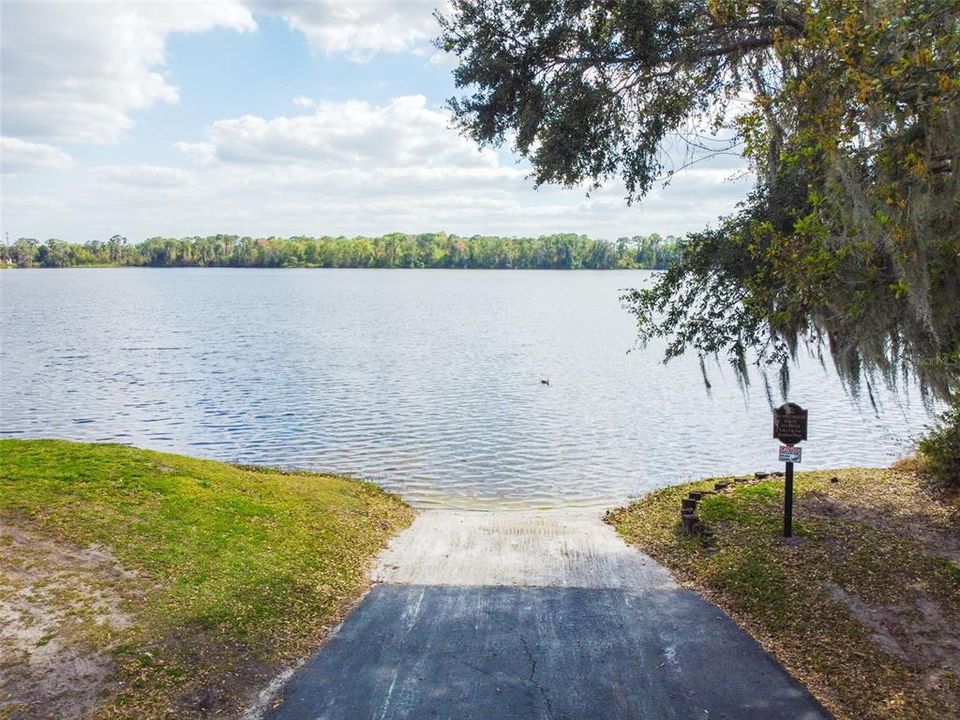 For Sale: $349,000 (4 beds, 2 baths, 2102 Square Feet)