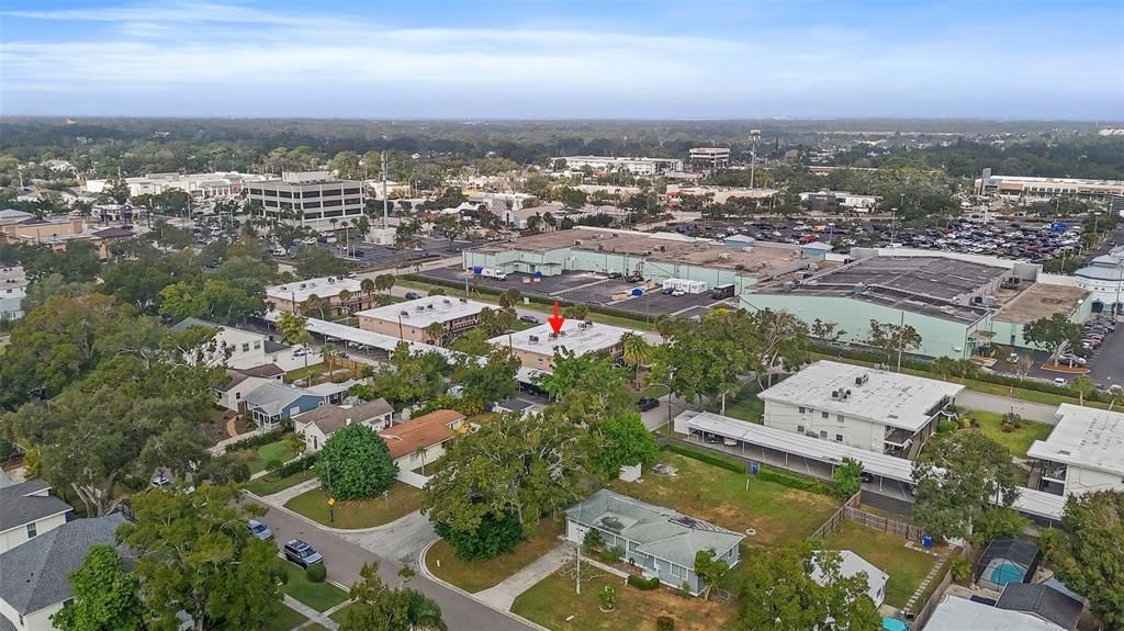 For Sale: $249,000 (1 beds, 1 baths, 765 Square Feet)