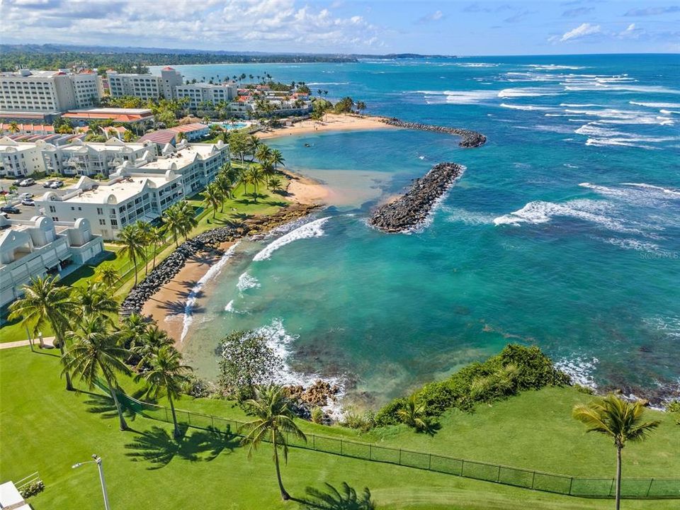 For Sale: $1,395,000 (3 beds, 2 baths, 1943 Square Feet)