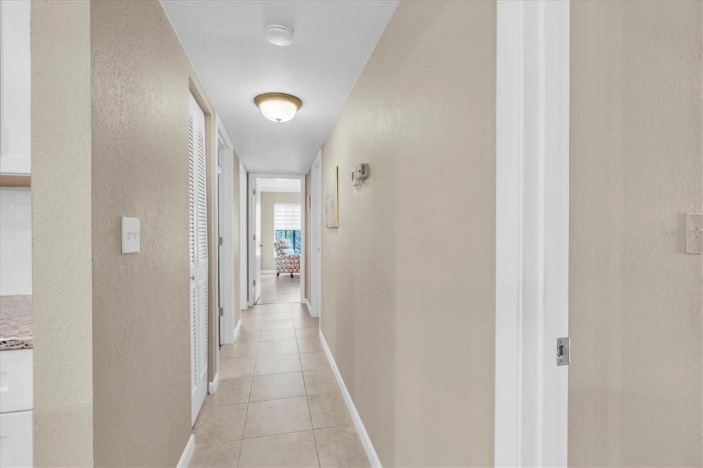 На продажу: $239,900 (3 спален, 2 ванн, 1396 Квадратных фут)