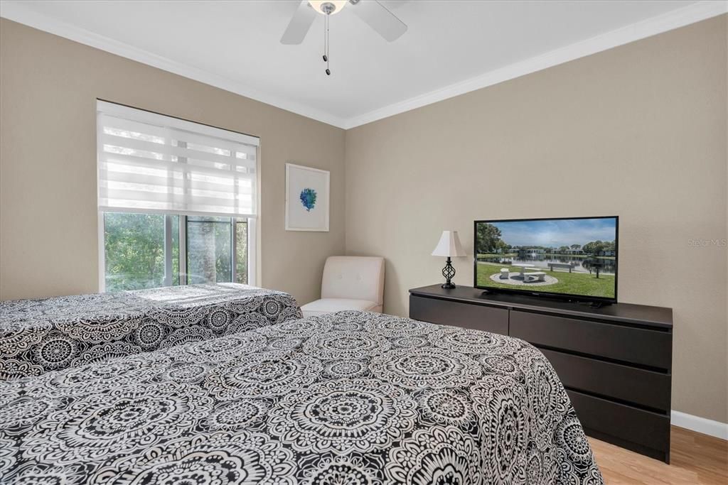 На продажу: $239,900 (3 спален, 2 ванн, 1396 Квадратных фут)