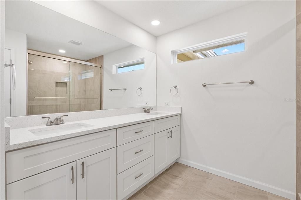 For Sale: $525,000 (4 beds, 3 baths, 3068 Square Feet)