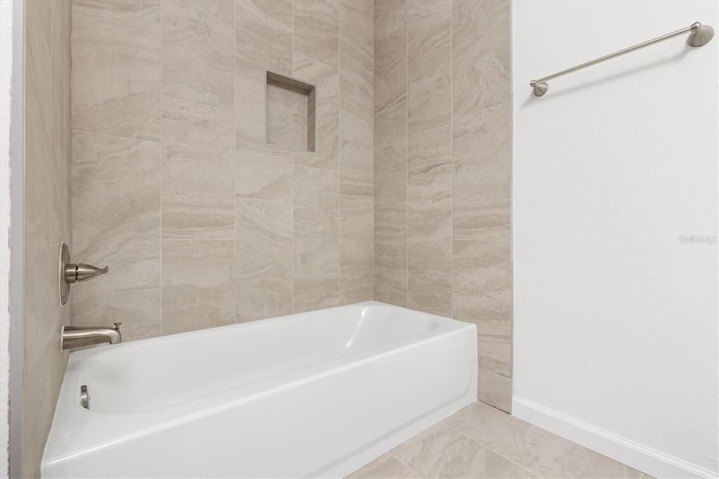 For Sale: $525,000 (4 beds, 3 baths, 3068 Square Feet)