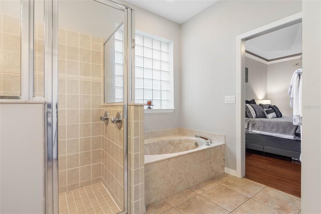 待售: $499,000 (3 贝兹, 2 浴室, 1945 平方英尺)