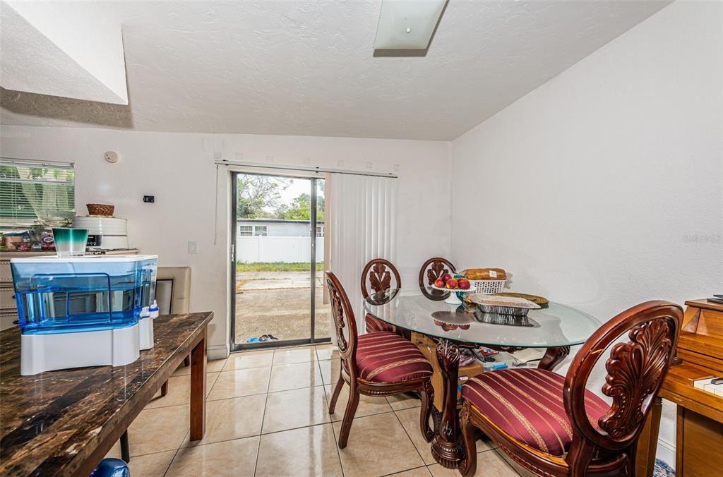 待售: $309,900 (3 贝兹, 2 浴室, 1116 平方英尺)