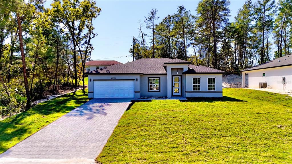 For Sale: $315,000 (4 beds, 2 baths, 1774 Square Feet)