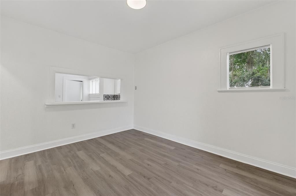 For Sale: $490,000 (5 beds, 0 baths, 1501 Square Feet)