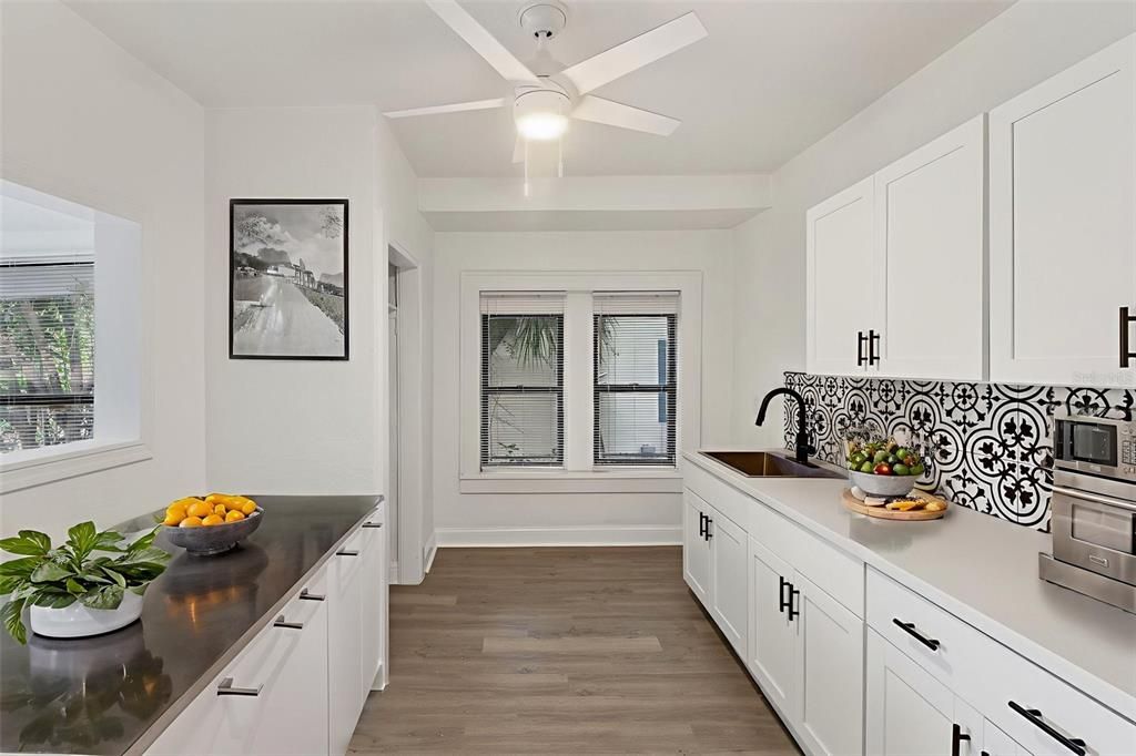 For Sale: $490,000 (5 beds, 0 baths, 1501 Square Feet)