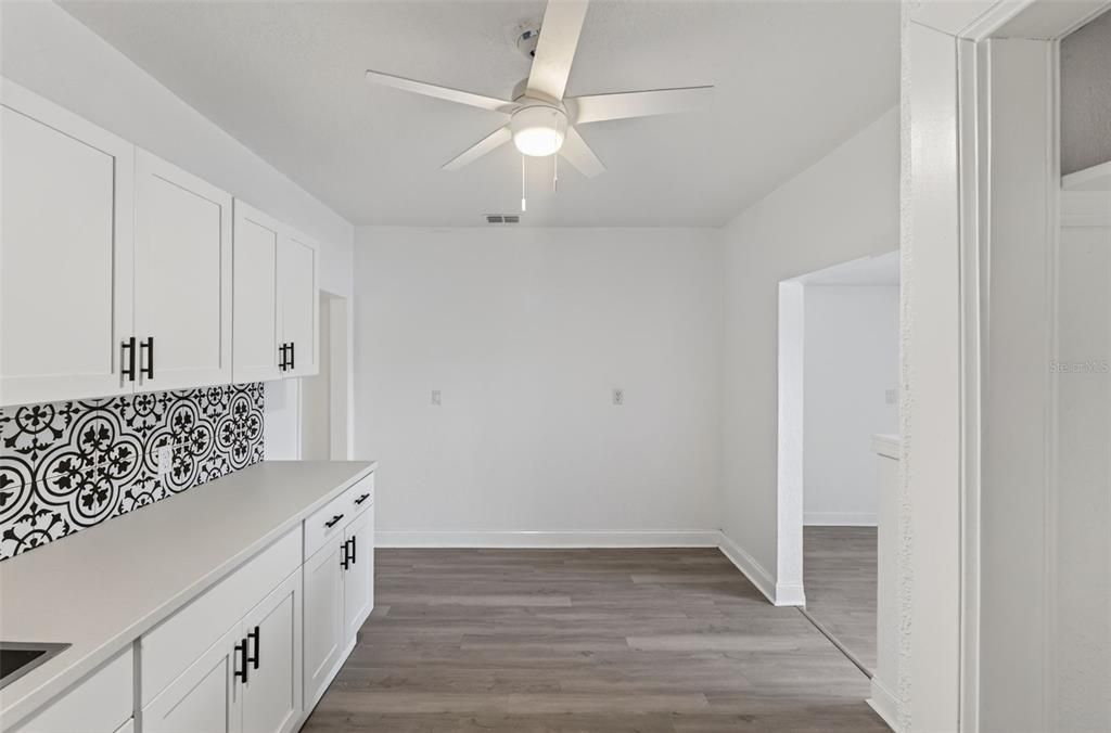 For Sale: $490,000 (5 beds, 0 baths, 1501 Square Feet)