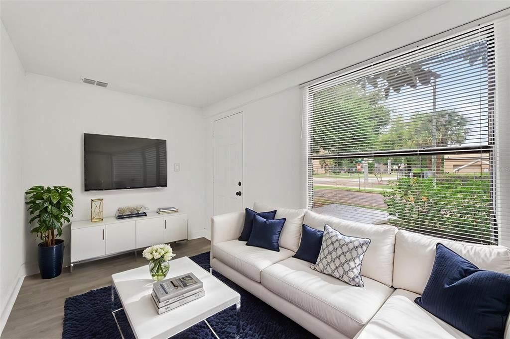 For Sale: $490,000 (5 beds, 0 baths, 1501 Square Feet)