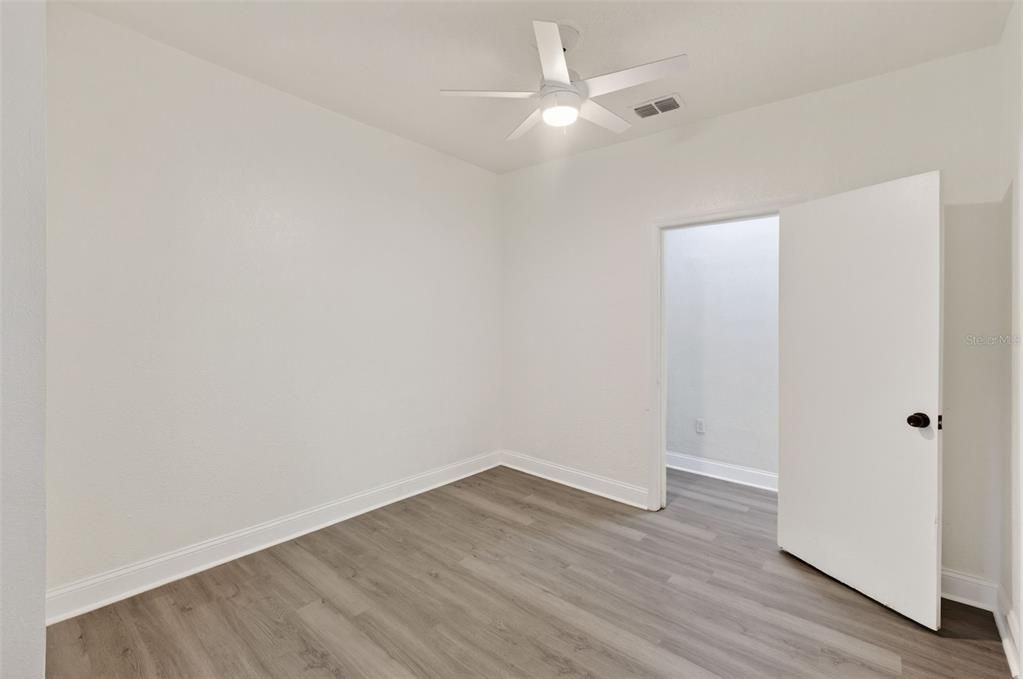 For Sale: $490,000 (5 beds, 0 baths, 1501 Square Feet)