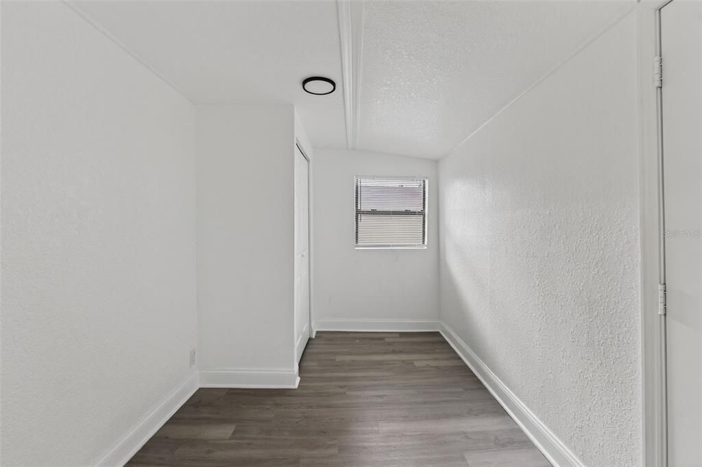 For Sale: $490,000 (5 beds, 0 baths, 1501 Square Feet)