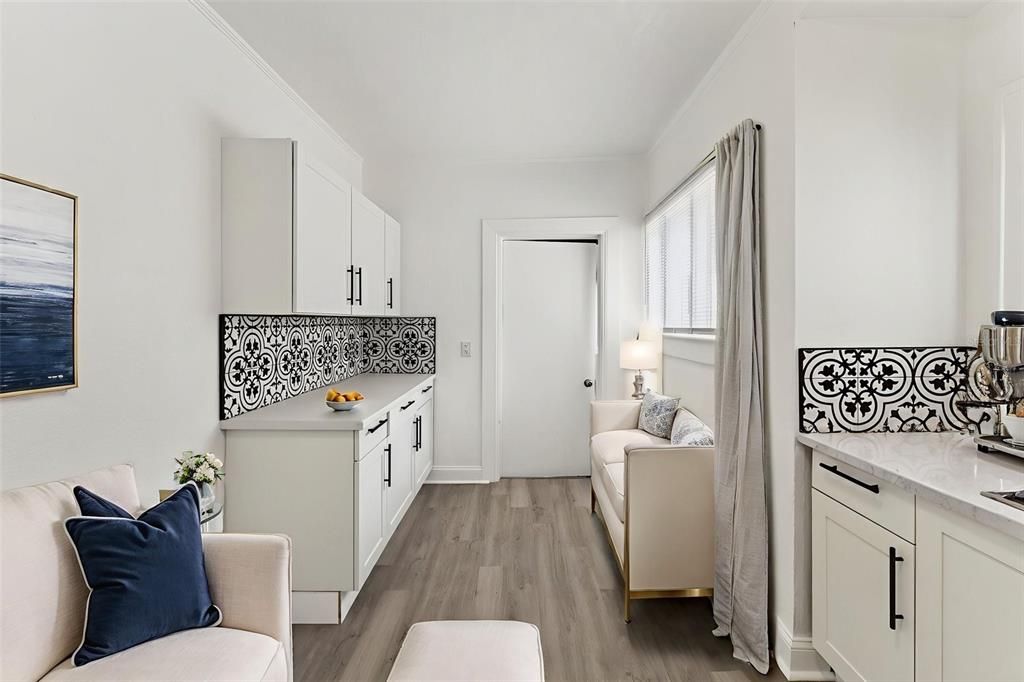 For Sale: $490,000 (5 beds, 0 baths, 1501 Square Feet)