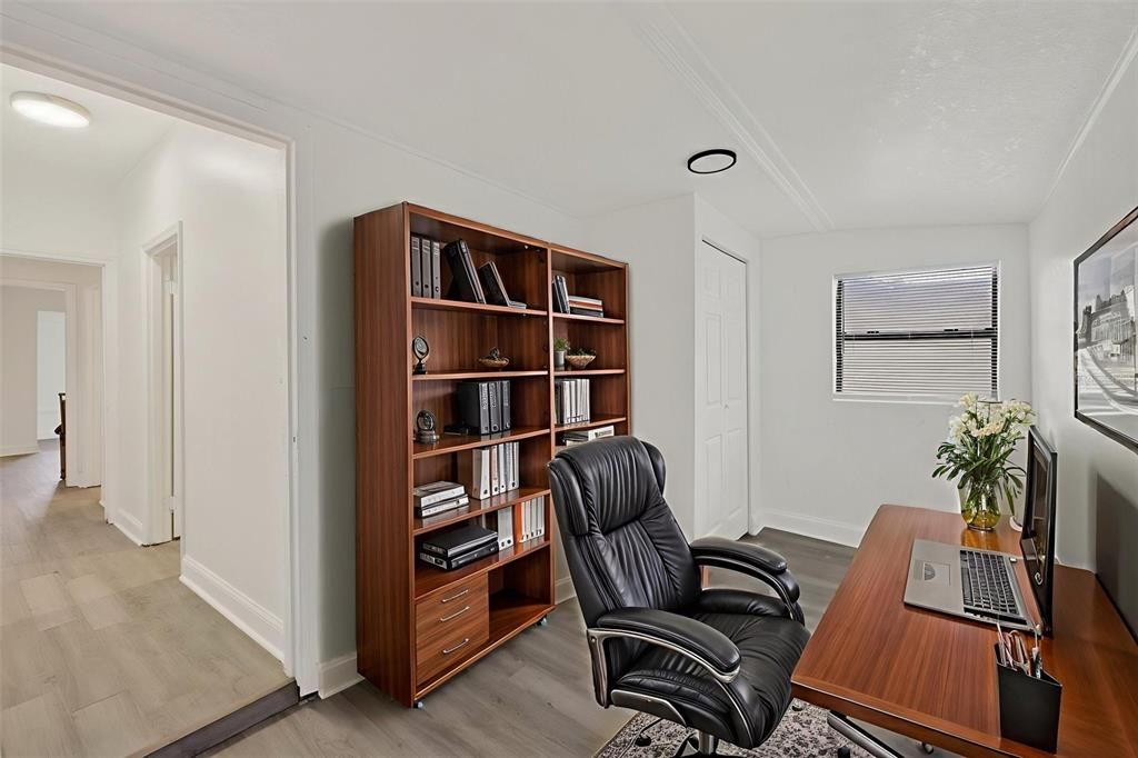 For Sale: $490,000 (5 beds, 0 baths, 1501 Square Feet)