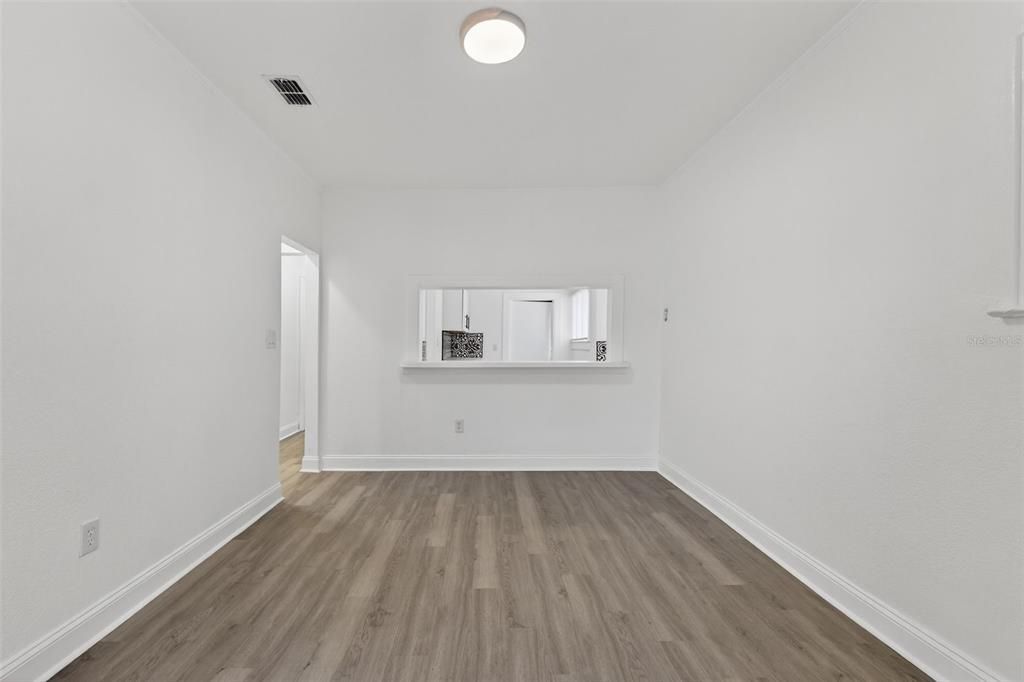 For Sale: $490,000 (5 beds, 0 baths, 1501 Square Feet)